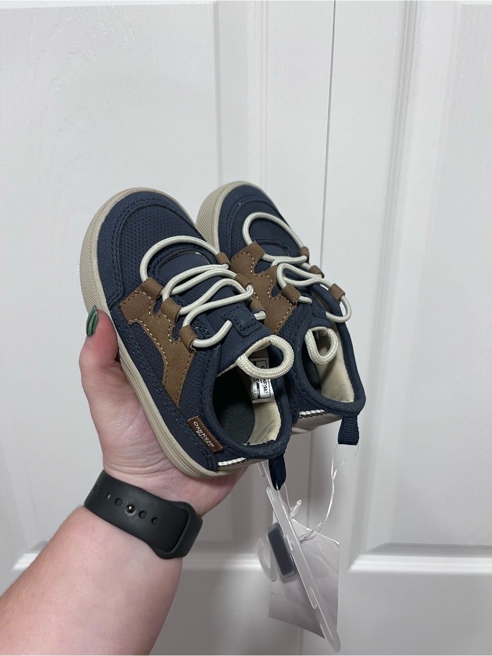 OshKosh B'gosh Navy and Brown Toddler Lace-Up Sneakers